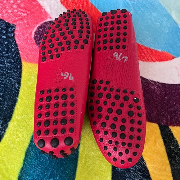 M. Gemi Women's Red Leather Slip On Driving Moccasin Loafer Size 40 (9) - Picture 4 of 7